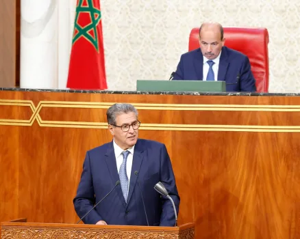 رئيس الحكومة عزيز أخنوش أمام مجلس المستشارين للإجابة على أسئلة حصيلة برنامج تقليص الفوارق المجالية والاجتماعية.